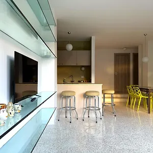 Apartment Navigli Center, Milan
